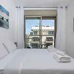 2Bd And 2 Bath Duplex On The Hilton Beach With A Shelter
